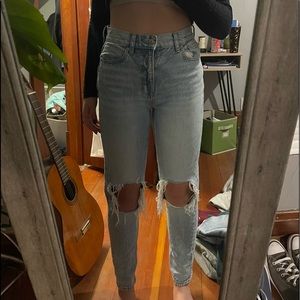 american eagle mom jeans